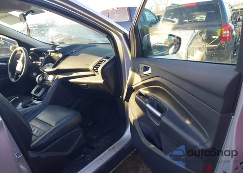 2015 Ford Escape Se from USA, damaged, VIN 1FMCU9G90FUC45551